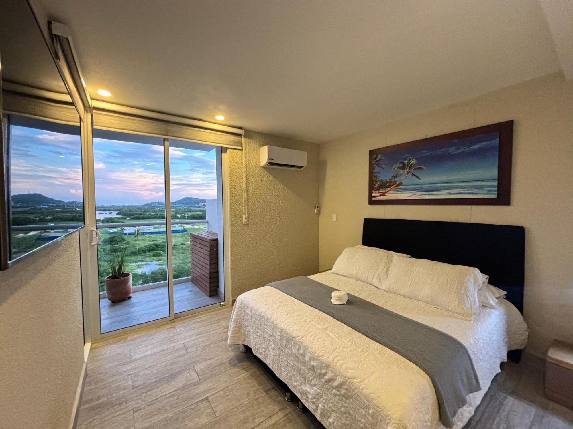 Lujoso En Con Jacuzzi Y Piscina Privada Apartamento *