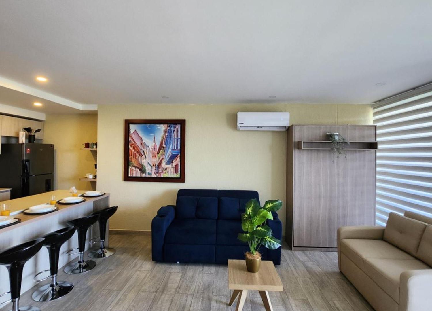 Lujoso En Con Jacuzzi Y Piscina Privada