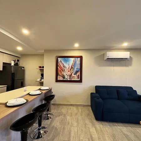 Apartamento Lujoso En Con Jacuzzi Y Piscina Privada *