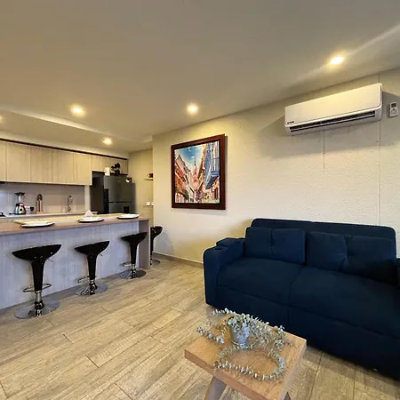 Lujoso En Con Jacuzzi Y Piscina Privada Apartamento