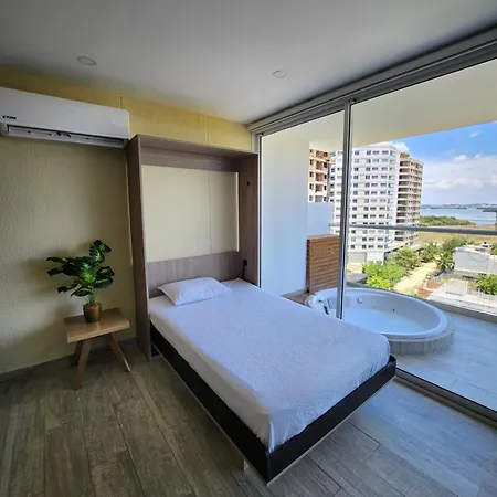 Lujoso En Con Jacuzzi Y Piscina Privada Apartamento