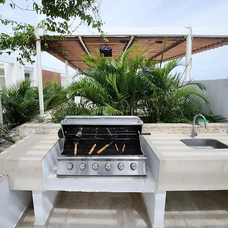Lujoso En Con Jacuzzi Y Piscina Privada * Cartagena