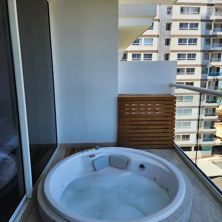 Apartamento Lujoso En Con Jacuzzi Y Piscina Privada Cartagena