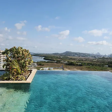 Apartamento Lujoso En Con Jacuzzi Y Piscina Privada *